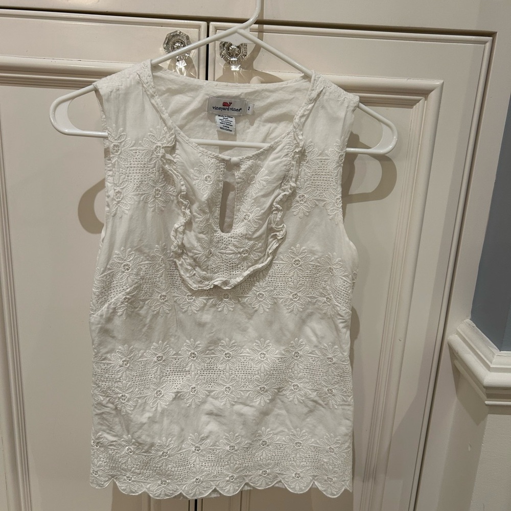 Vineyard Vines White Sleeveless Blouse